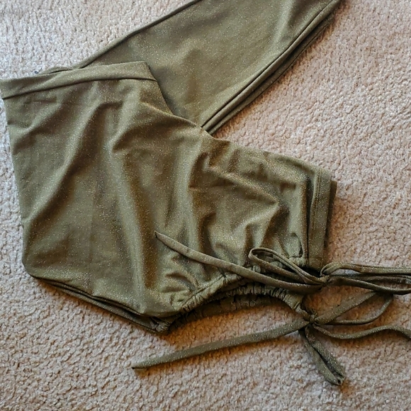 SAVAGE X FENTY Olive Green Metallic Stretch Cutout Leggings - Picture 4 of 8